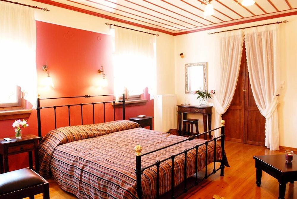 Giagia Evgenia Hotel Vitsa Bagian luar foto